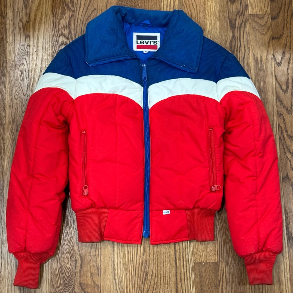 Vintage Women’s Levi's classic Americana Quilted Bomber Jacket